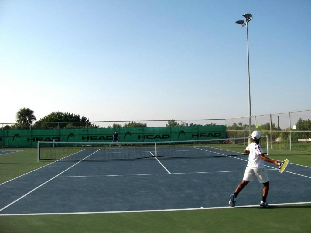 Protaras Tennis And Country Club Zewnętrze zdjęcie
